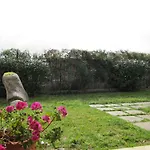 Alloggio per agriturismo Monte Gruttas Camisa
