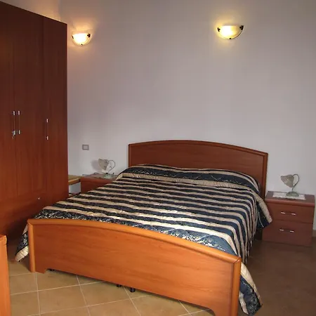 Farm stay Monte Gruttas