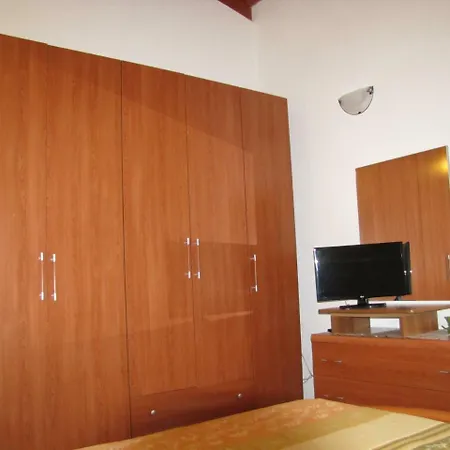 Monte Gruttas Κατάλυμα σε φάρμα Camisa