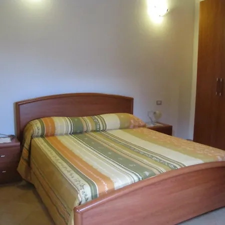 Κατάλυμα σε φάρμα Monte Gruttas *