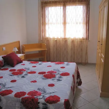 Κατάλυμα σε φάρμα Monte Gruttas