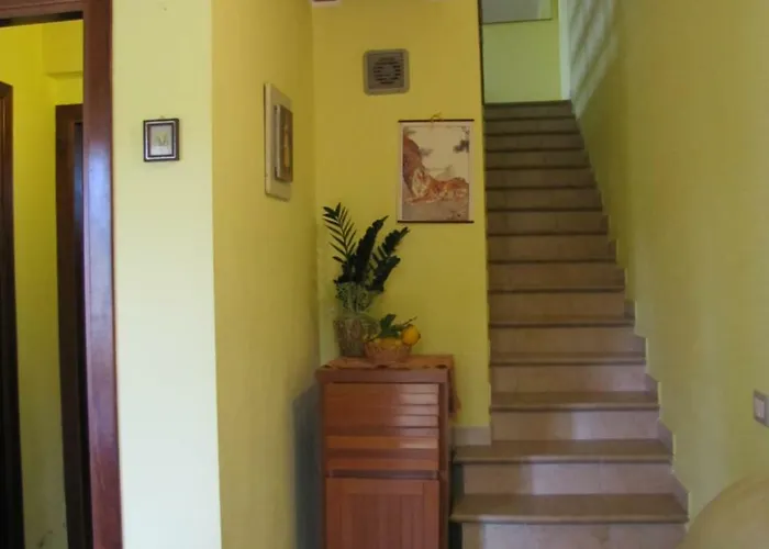 Фермерский дом Monte Gruttas Камиза