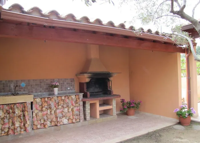 Monte Gruttas Камиза