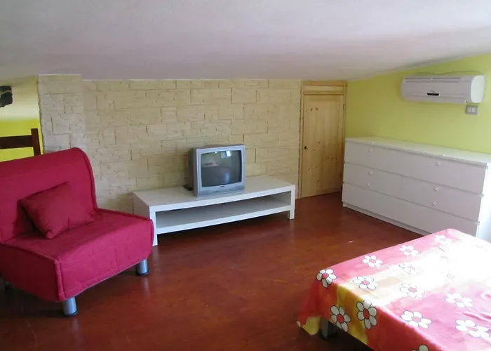 Monte Gruttas Фермерский дом Камиза